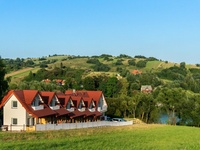 Noclegi nad Zatoką - domki nad jeziorem czorsztyńskim